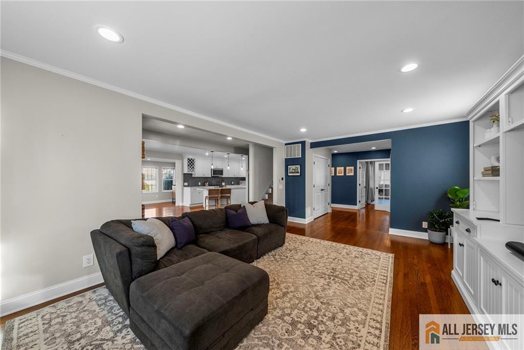 2 Goodwill Place Metuchen, NJ 08840 - Photo 22 of 49