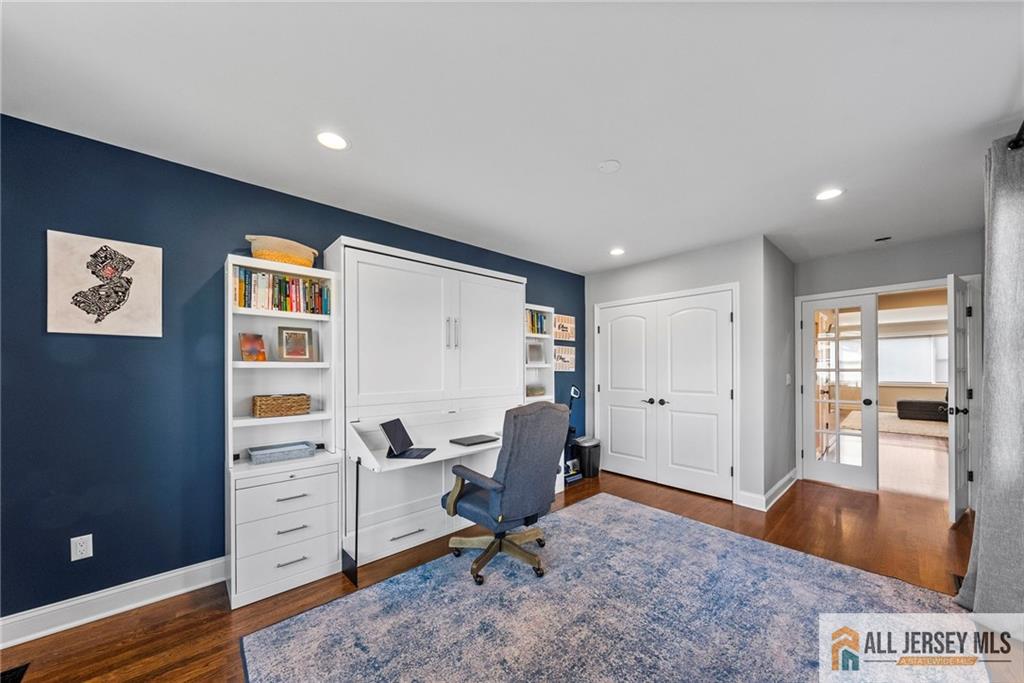 2 Goodwill Place Metuchen, NJ 08840 - Photo 27 of 49