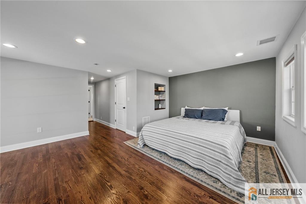 2 Goodwill Place Metuchen, NJ 08840 - Photo 36 of 49