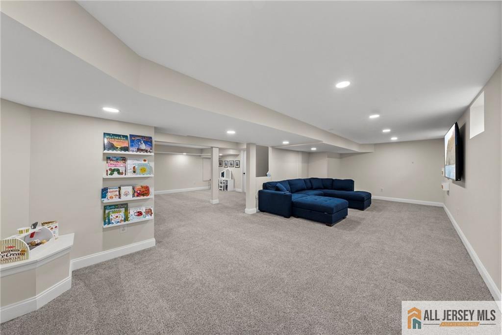 2 Goodwill Place Metuchen, NJ 08840 - Photo 43 of 49