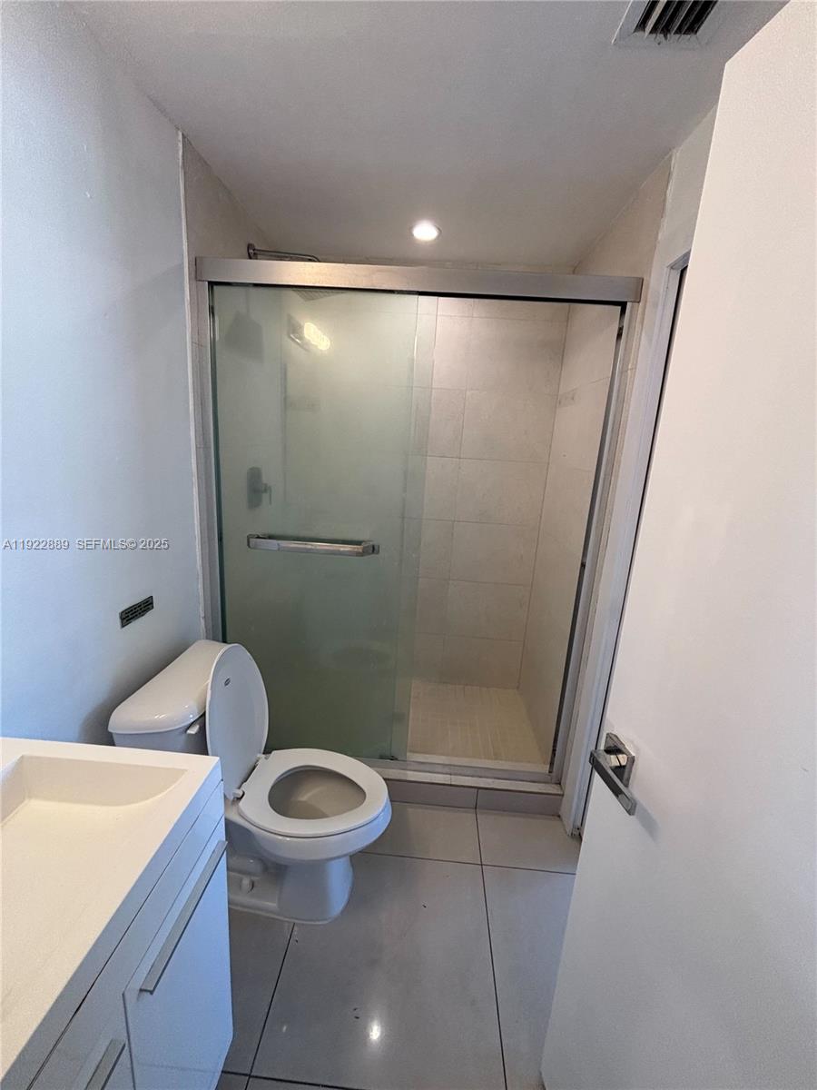 829 Southwest 18th Avenue, Unit 206 Miami, FL 33135 - Photo 5 of 12