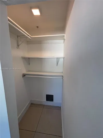 $2,100 | 829 Southwest 18th Avenue, Unit 206, Miami, FL 33135