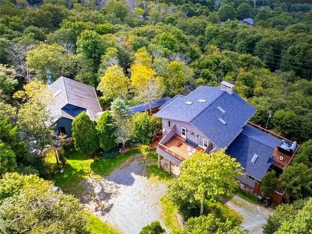 $1,995,000 | 200 Summit Lodge Road, Banner Elk, NC 28604