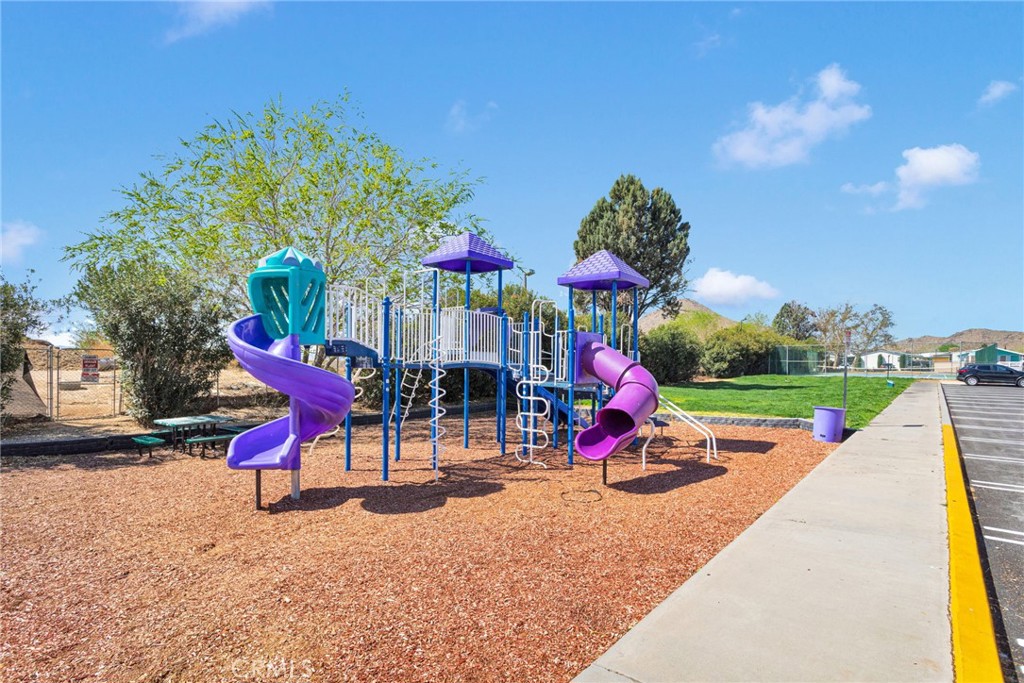 20843 Waalew Road, Unit C6 Apple Valley, CA 92307 - Photo 38 of 39
