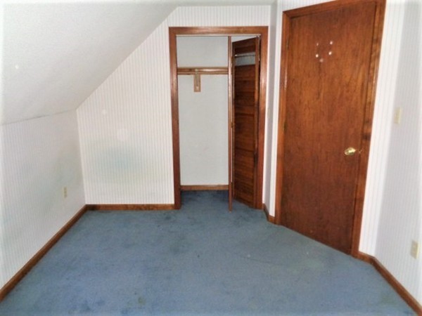 70 Ruthven Street Springfield, MA 01128 - Photo 13 of 18