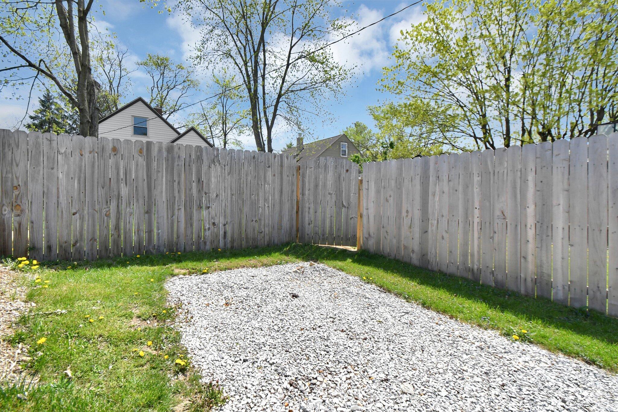 773 South Chesterfield Road Columbus, OH 43209 - Photo 24 of 29 25-web-or-mls-773-s-chesterfield-rd