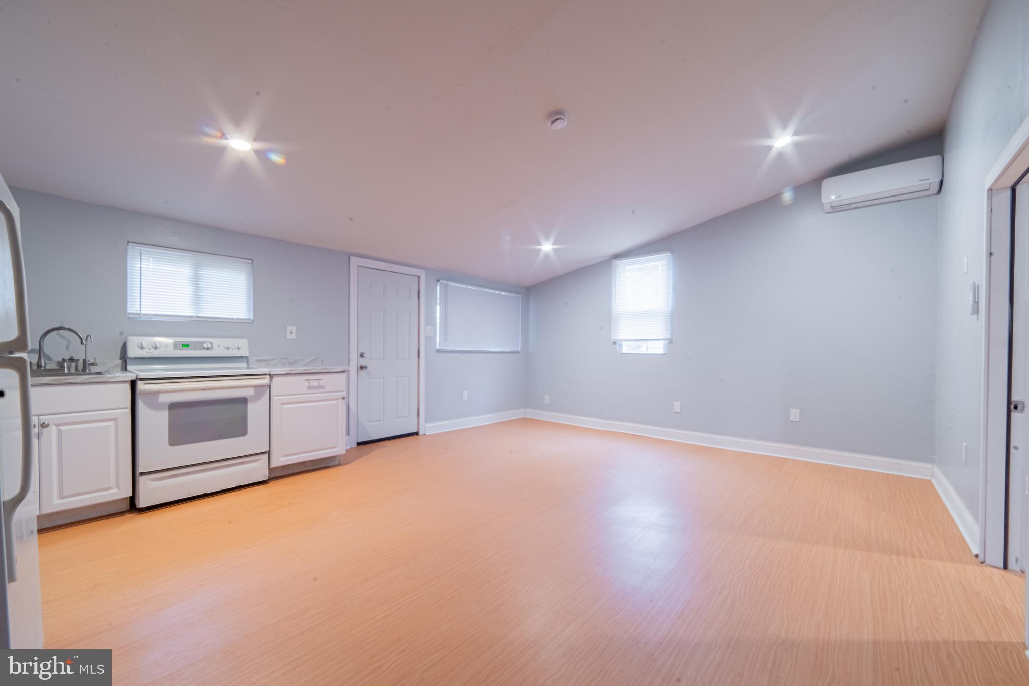 324 Fern Road Millville, NJ 08332 - Photo 2 of 15