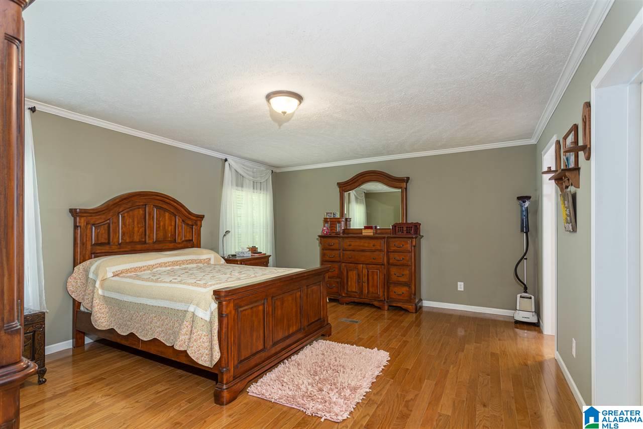 1574 White Plains Road Anniston, AL 36207 - Photo 17 of 48