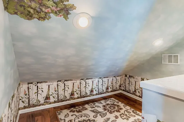 $823,750 | 5000 Mission Oaks Boulevard, Unit 61, Austin, TX 78735