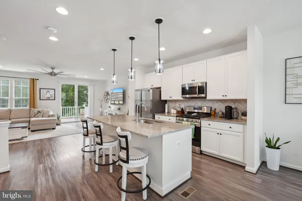 $3,490 | 9154 Wyche Knoll Lane, Manassas, VA 20110