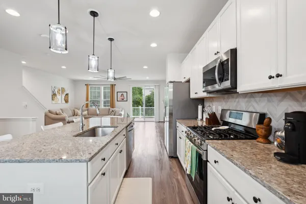 $3,490 | 9154 Wyche Knoll Lane, Manassas, VA 20110