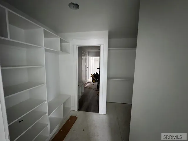 $670,000 | 1586 North 805 East, Shelley, ID 83274