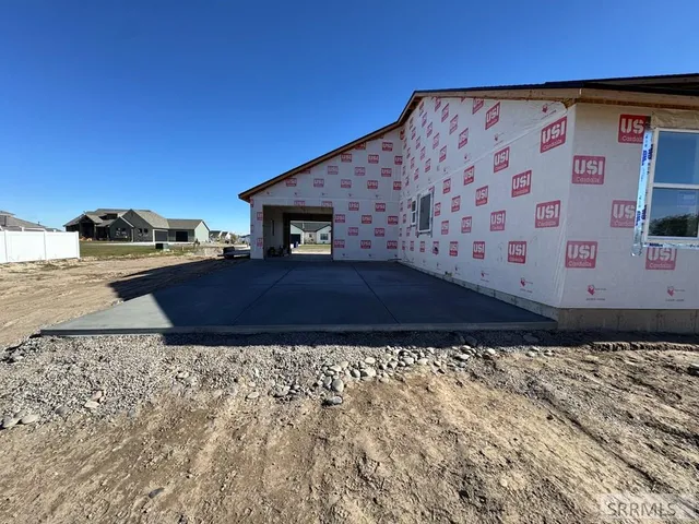 $670,000 | 1586 North 805 East, Shelley, ID 83274