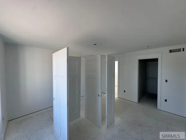 $670,000 | 1586 North 805 East, Shelley, ID 83274