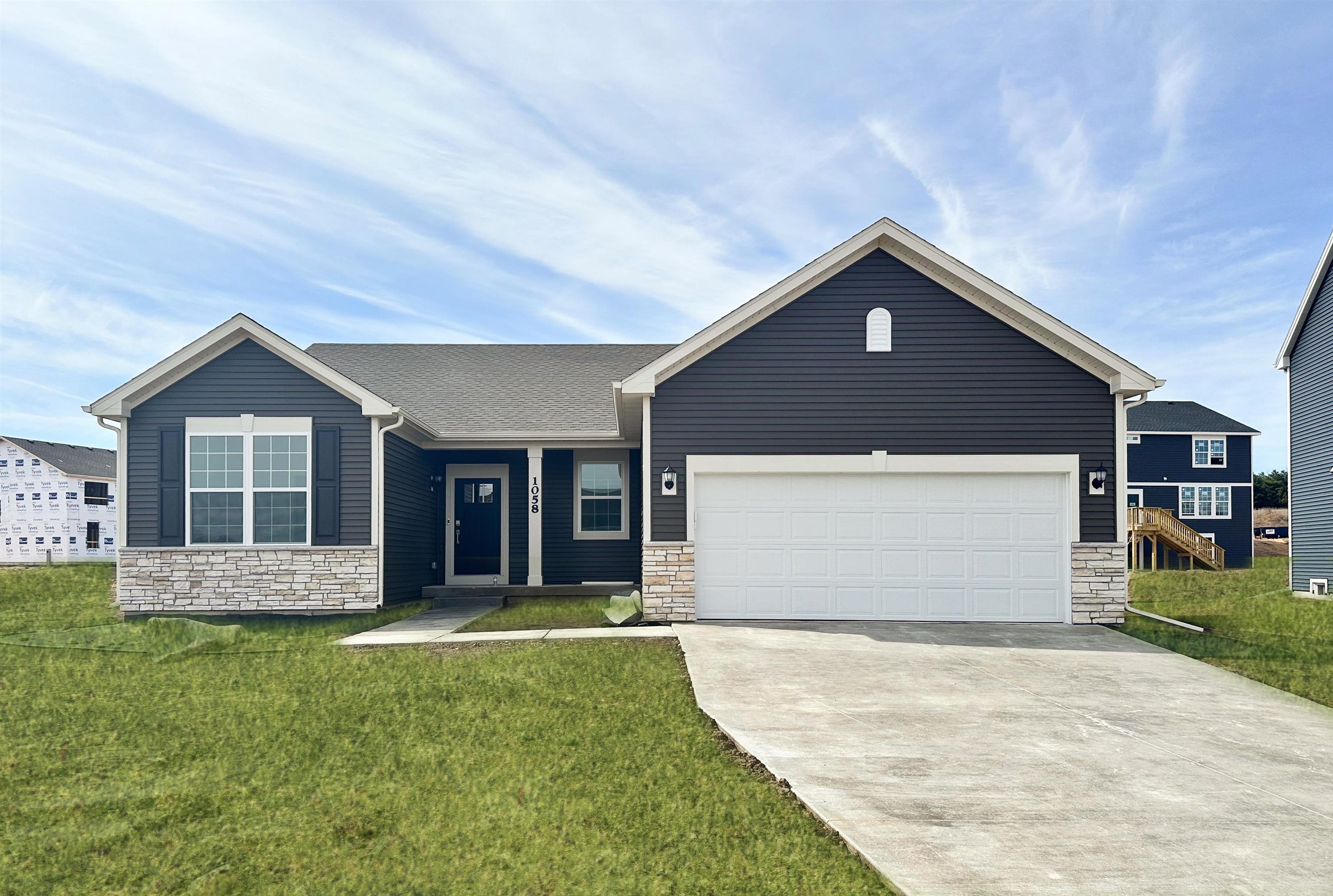 114 O'brien, Unit 12 Columbus, WI 53925 - Photo 3 of 25