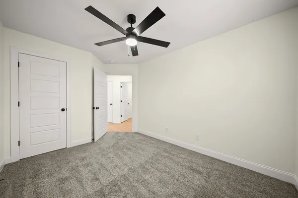$1,825 | 320 South 7th Street, Unit C, Clarksville, TN 37040