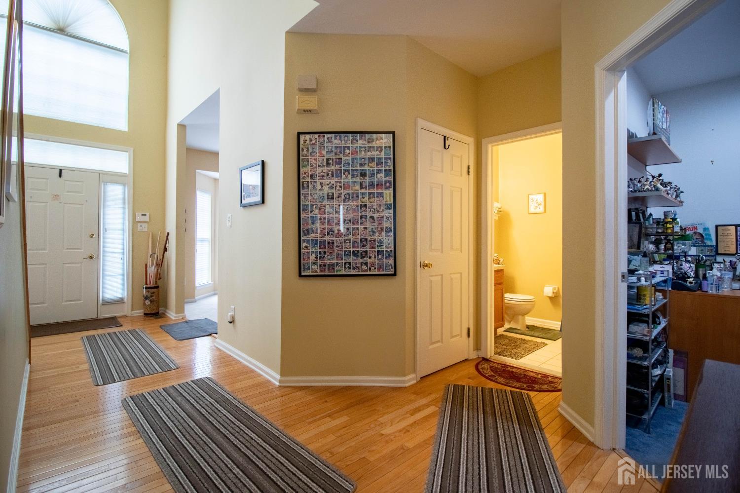 10 Sequoia Drive Dayton, NJ 08810 - Photo 16 of 35