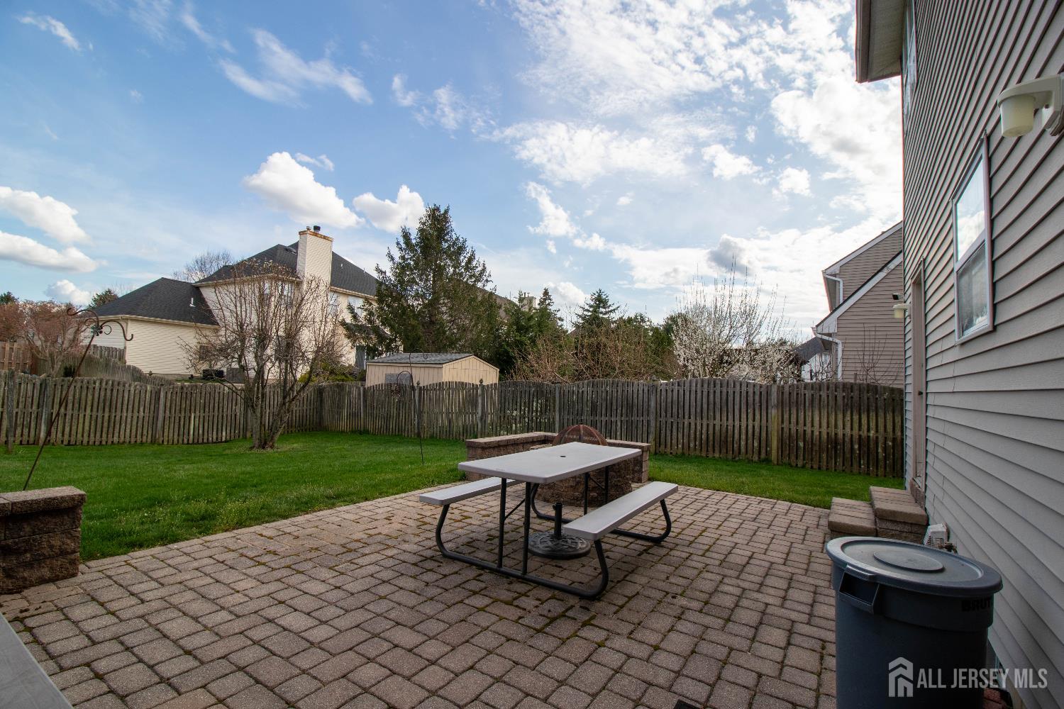 10 Sequoia Drive Dayton, NJ 08810 - Photo 31 of 35