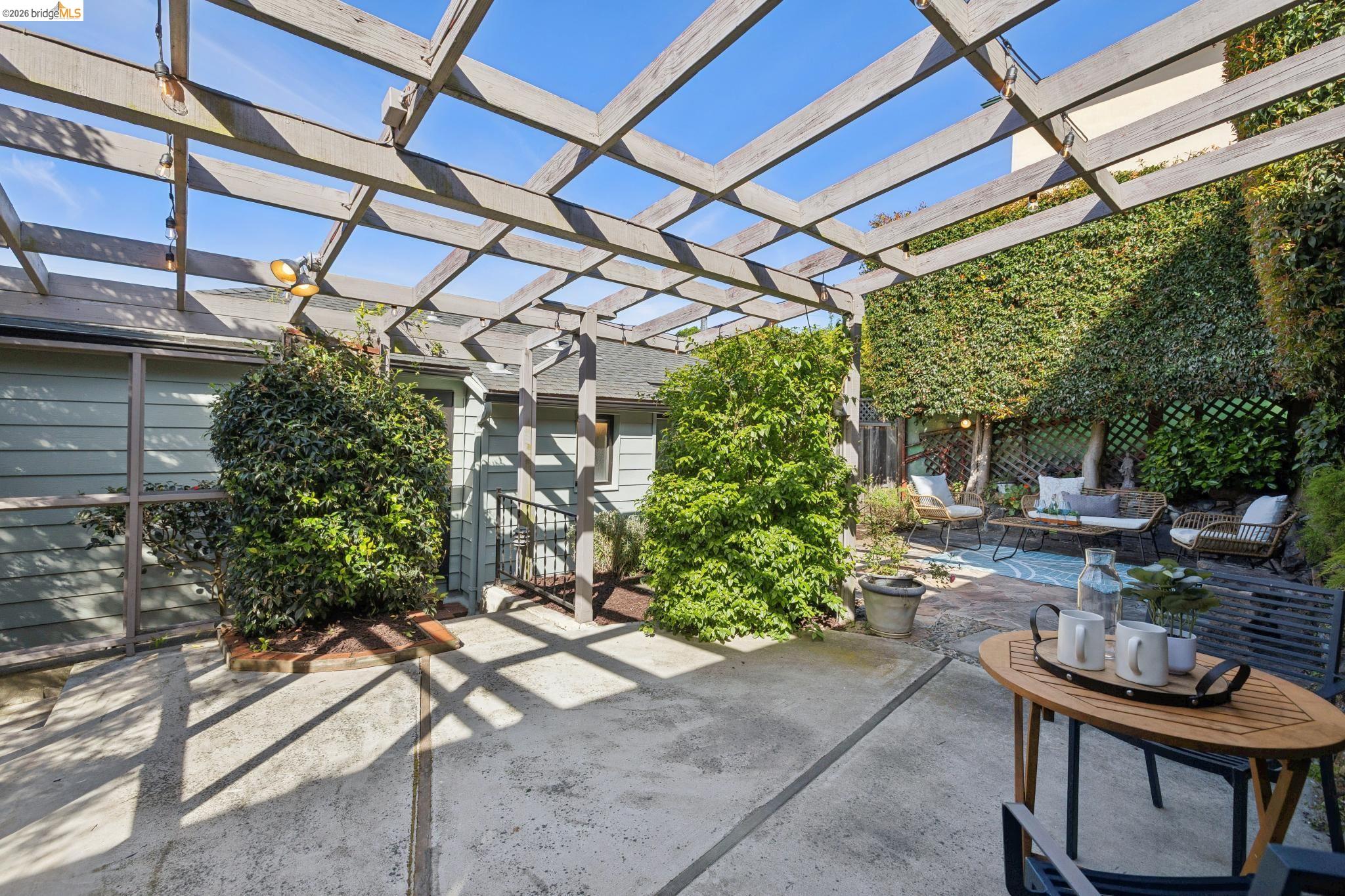 37 Kenyon Avenue Kensington, CA 94708 - Photo 51 of 60