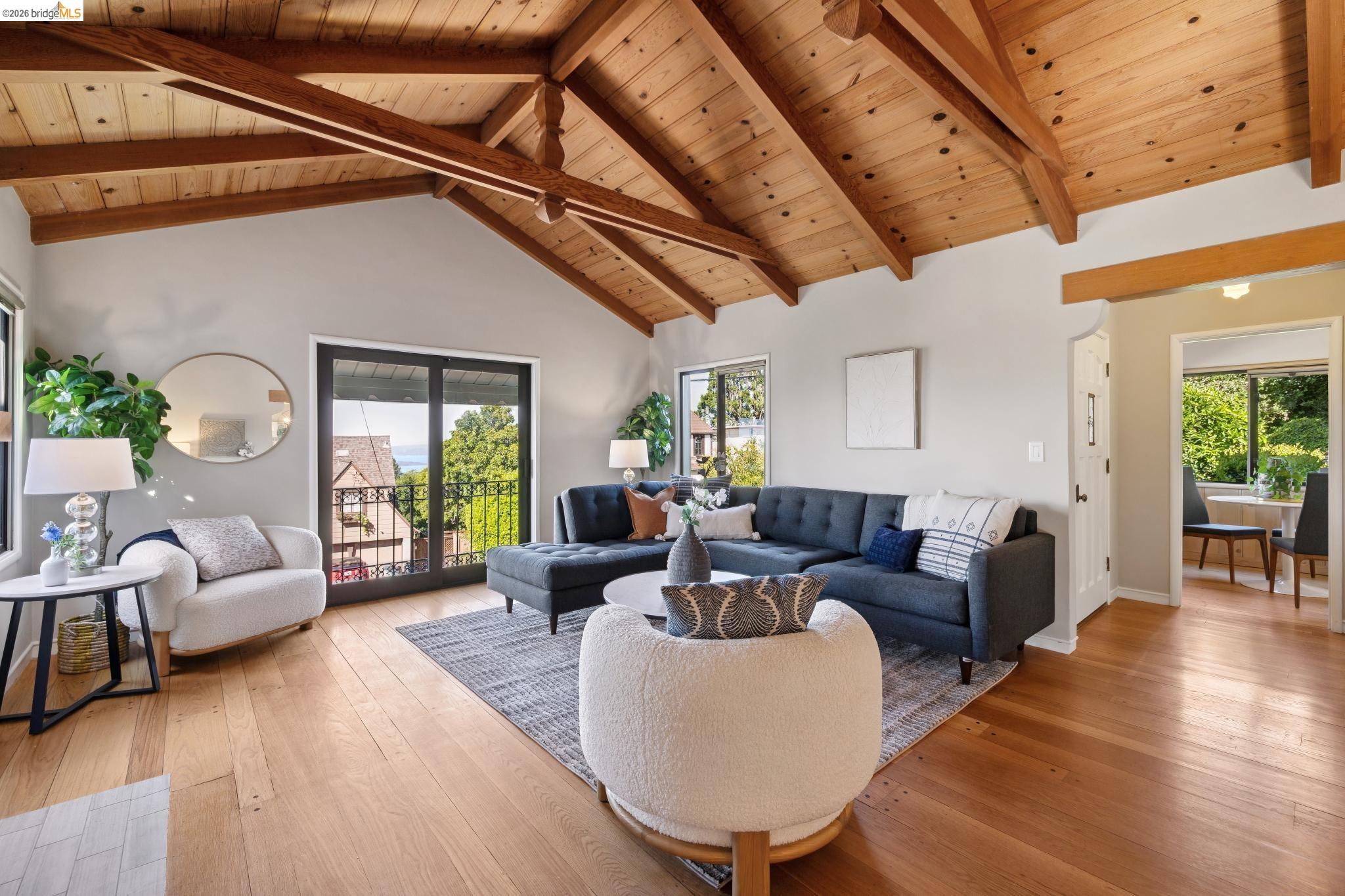 37 Kenyon Avenue Kensington, CA 94708 - Photo 9 of 60 a living room with furniture