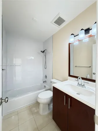 $2,950 | 11938 Southwest 122nd Court, Miami, FL 33186