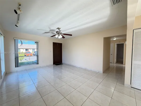 $2,950 | 11938 Southwest 122nd Court, Miami, FL 33186