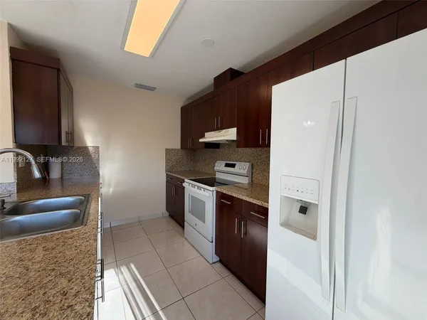 $2,950 | 11938 Southwest 122nd Court, Miami, FL 33186