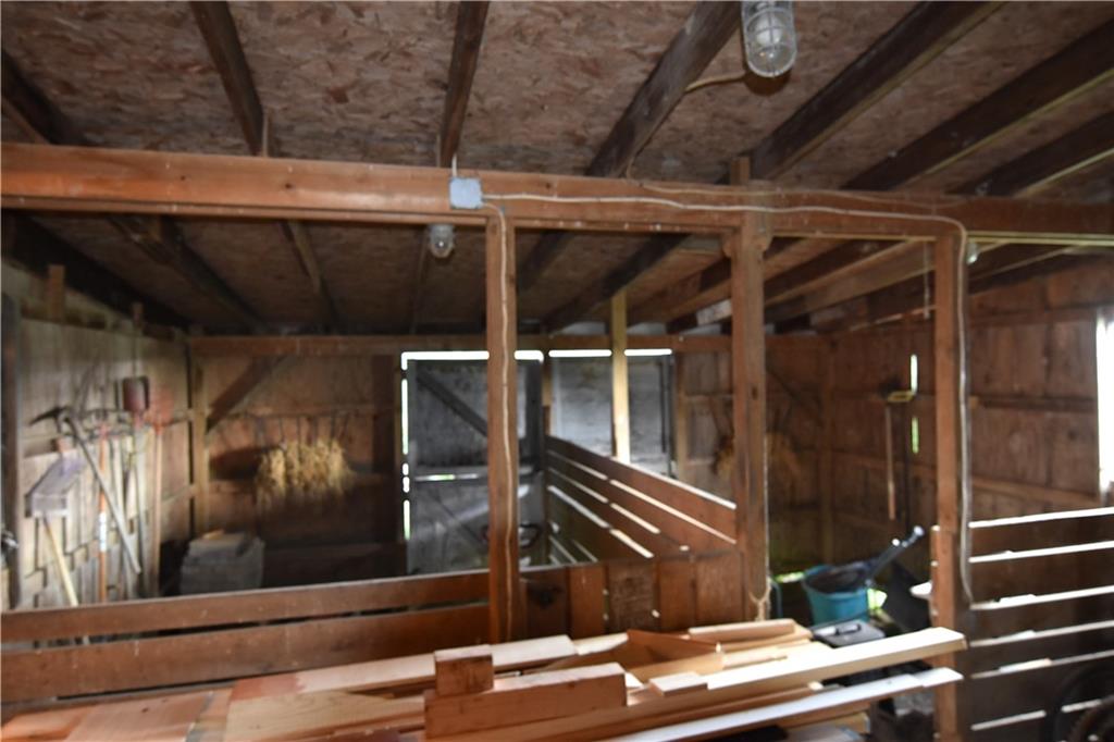 628 Patterson Road Apollo, PA 15613 - Photo 5 of 17