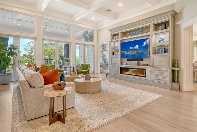 $7,499,000 | 1541 Bay Point Drive, Sarasota, FL 34239