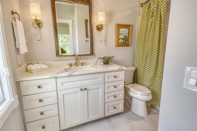 $7,499,000 | 1541 Bay Point Drive, Sarasota, FL 34239