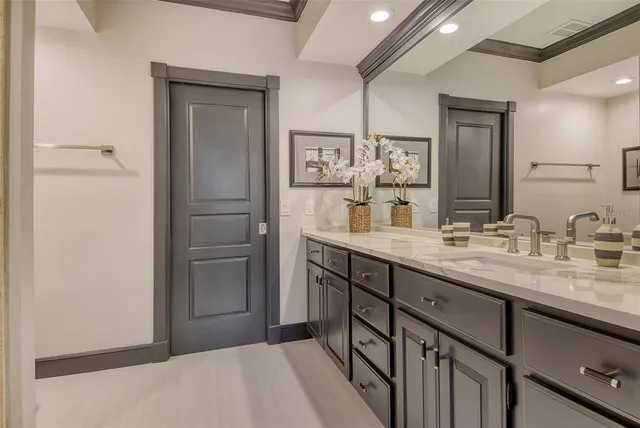 $7,499,000 | 1541 Bay Point Drive, Sarasota, FL 34239