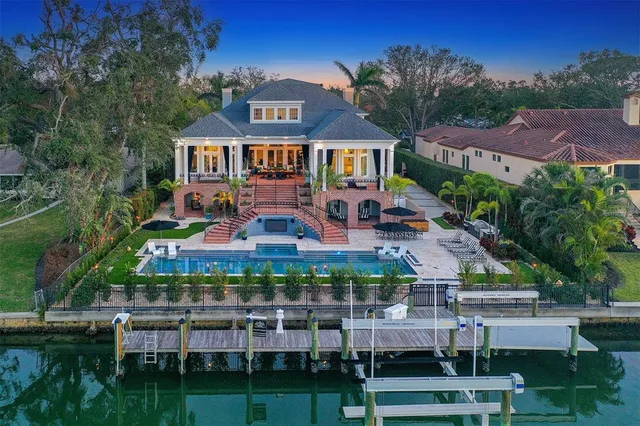 $7,499,000 | 1541 Bay Point Drive, Sarasota, FL 34239