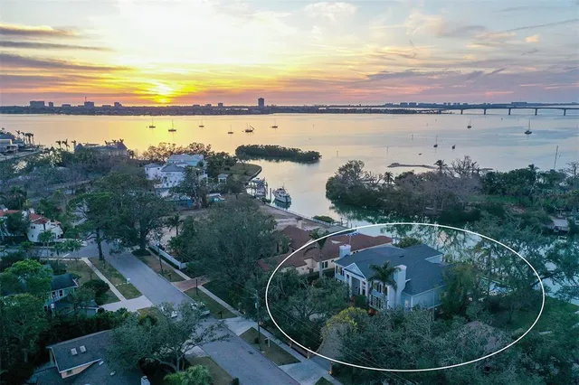 $7,499,000 | 1541 Bay Point Drive, Sarasota, FL 34239
