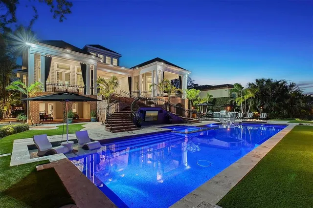 $7,499,000 | 1541 Bay Point Drive, Sarasota, FL 34239