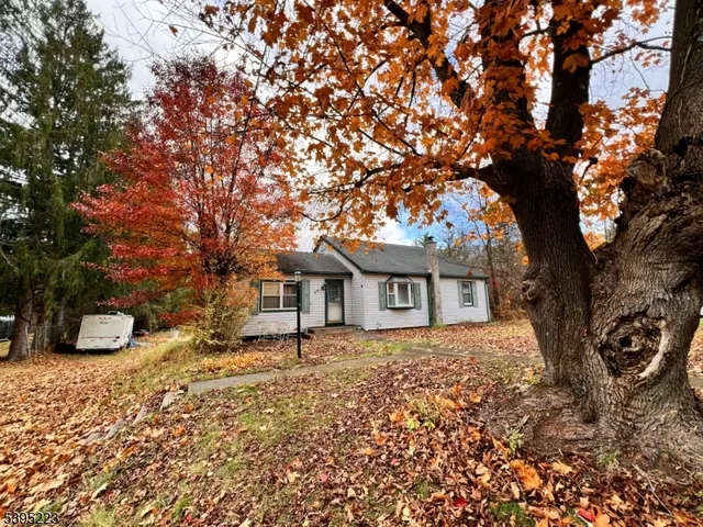 $299,000 | 94 River Road, Montague, NJ 07827