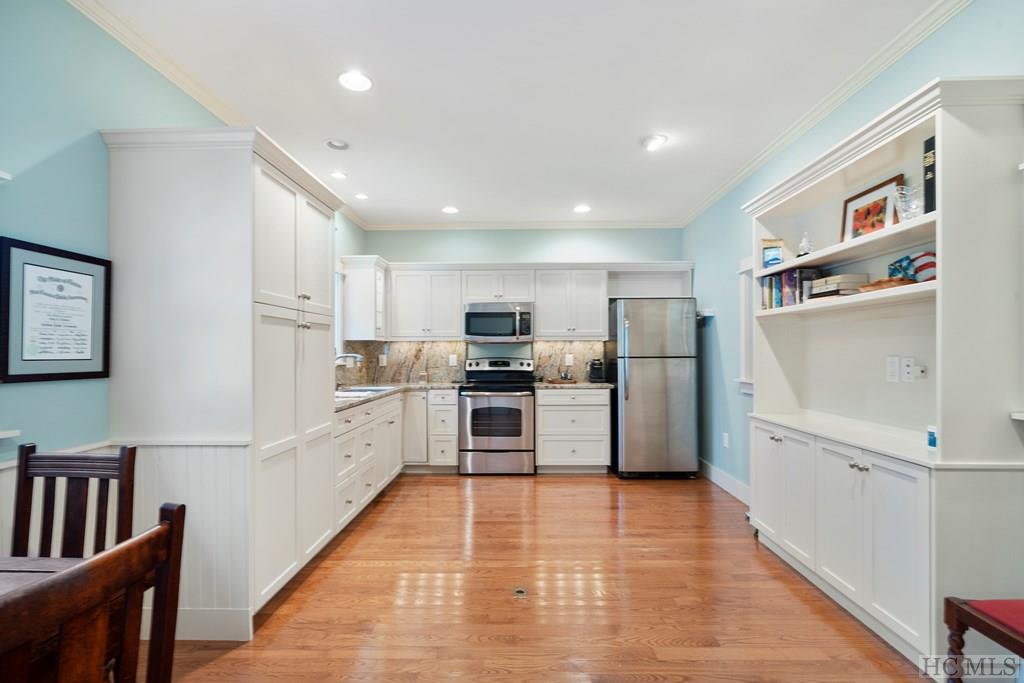 64 Talley Road Highlands, NC 28741 - Photo 28 of 40 Gallery Image 28