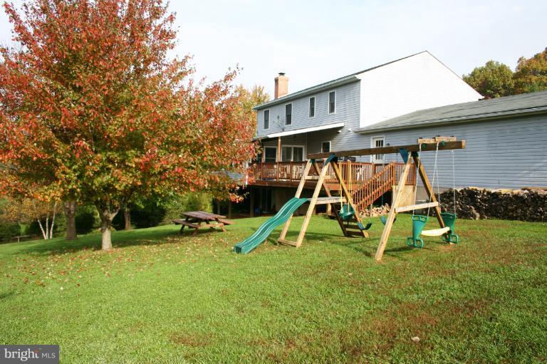 728 Ridge Road Finksburg, MD 21048 - Photo 3 of 25 a view of a house with a park