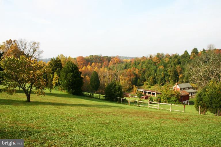 728 Ridge Road Finksburg, MD 21048 - Photo 4 of 25 a view of a park
