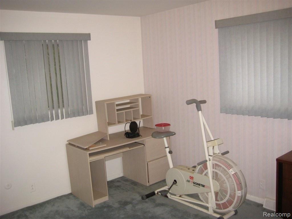 824 East Romeo Road Oakland, MI 48363 - Photo 15 of 16 15 Bedroom 3.jpg