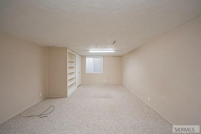 $359,900 | 1020 Koster Avenue, Idaho Falls, ID 83404