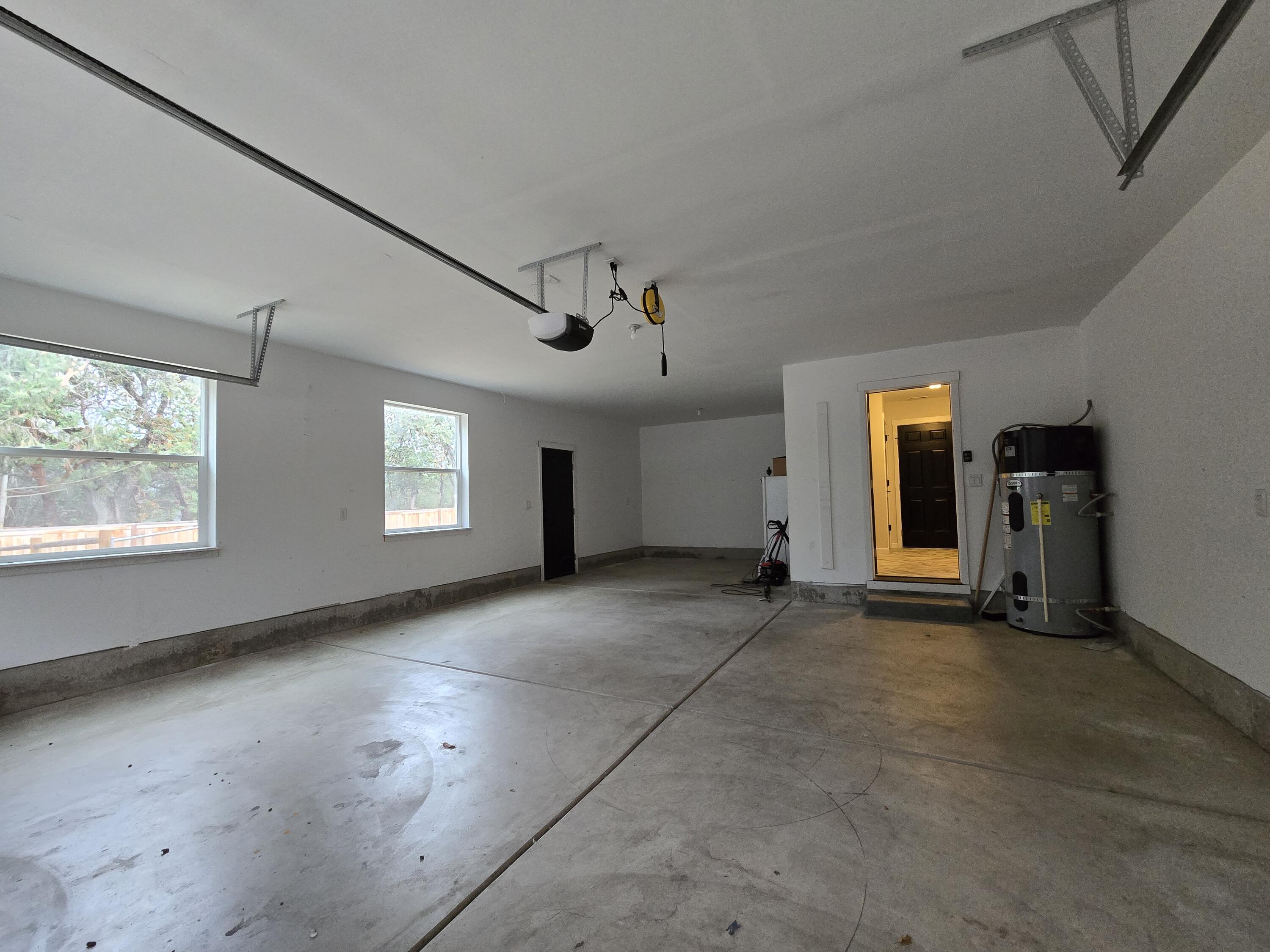 588 Upper Applegate Road Jacksonville, OR 97530 - Photo 49 of 53 garage2