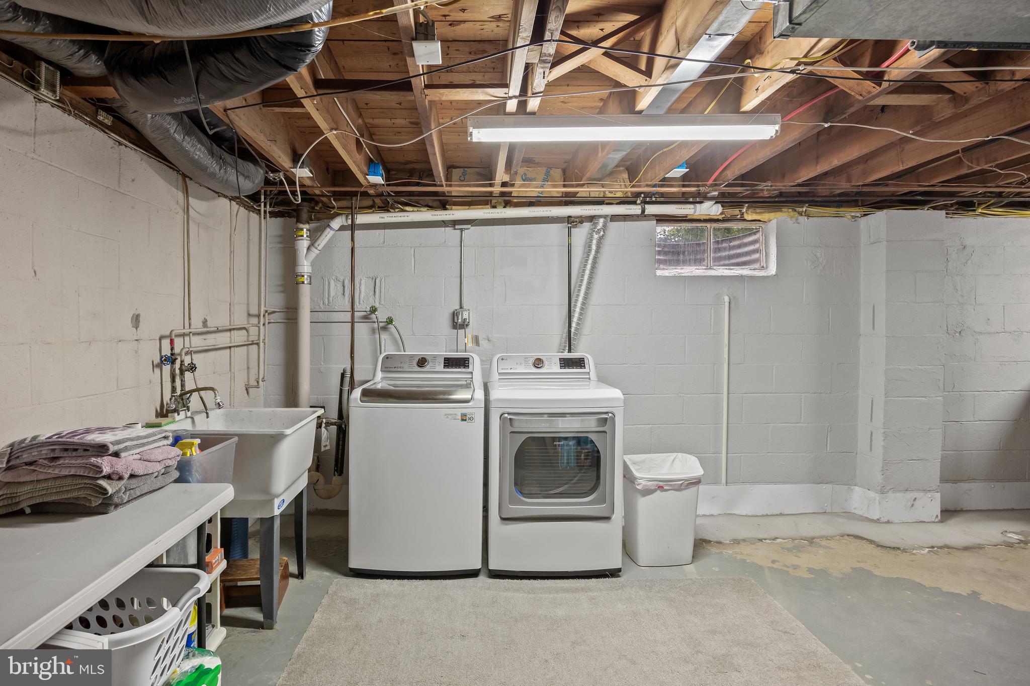 209 Tinder Marlton, NJ 08053 - Photo 34 of 47 a utility room with dryer and washer