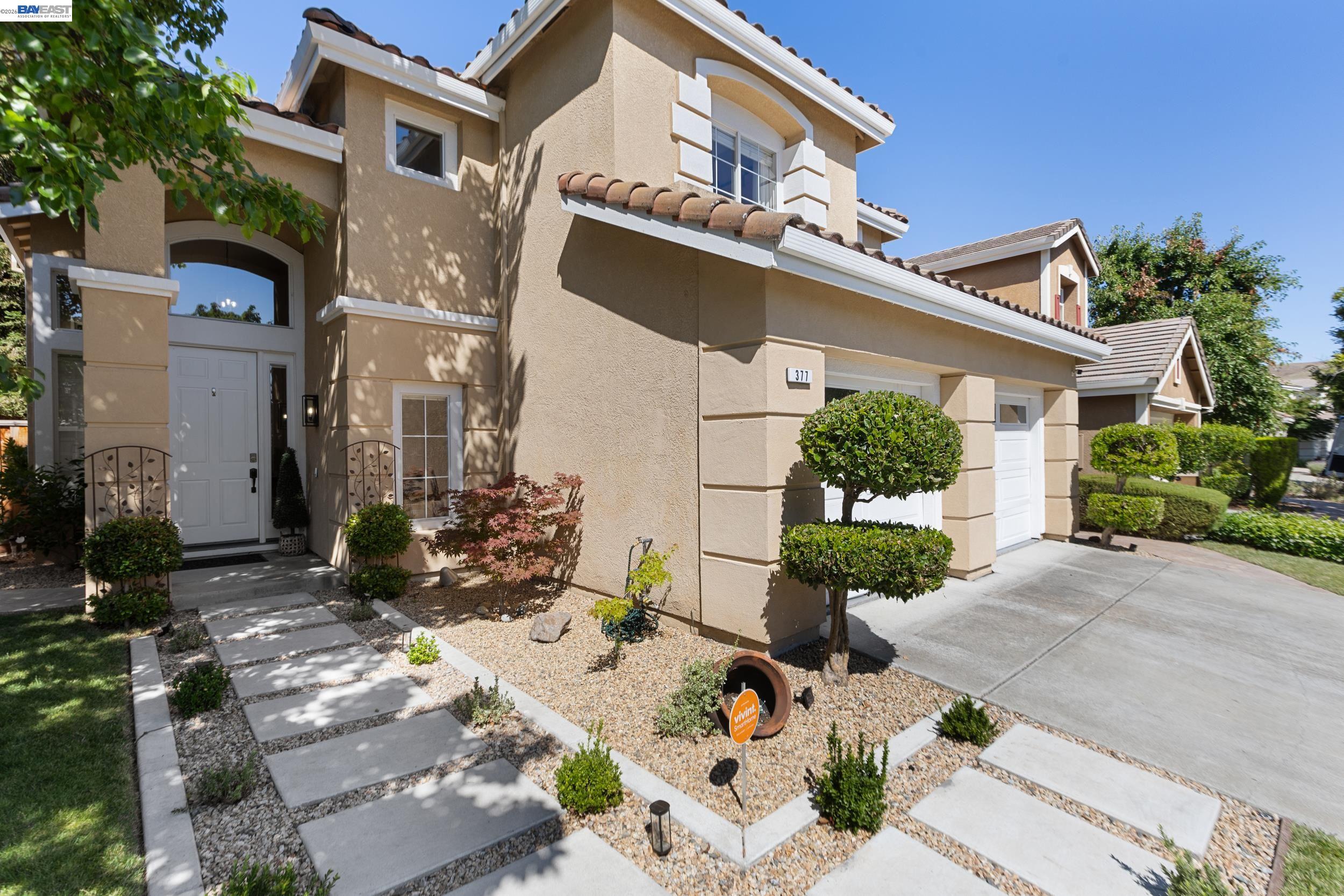 377 Squirrel Ridge Way Danville, CA 94506 - Photo 5 of 63