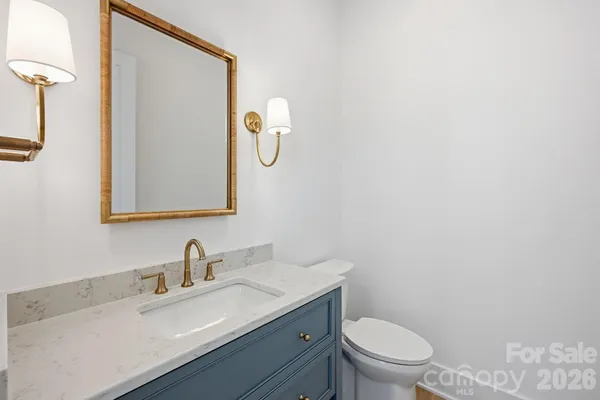 $1,600,000 | 612 Walnut Street, Davidson, NC 28036