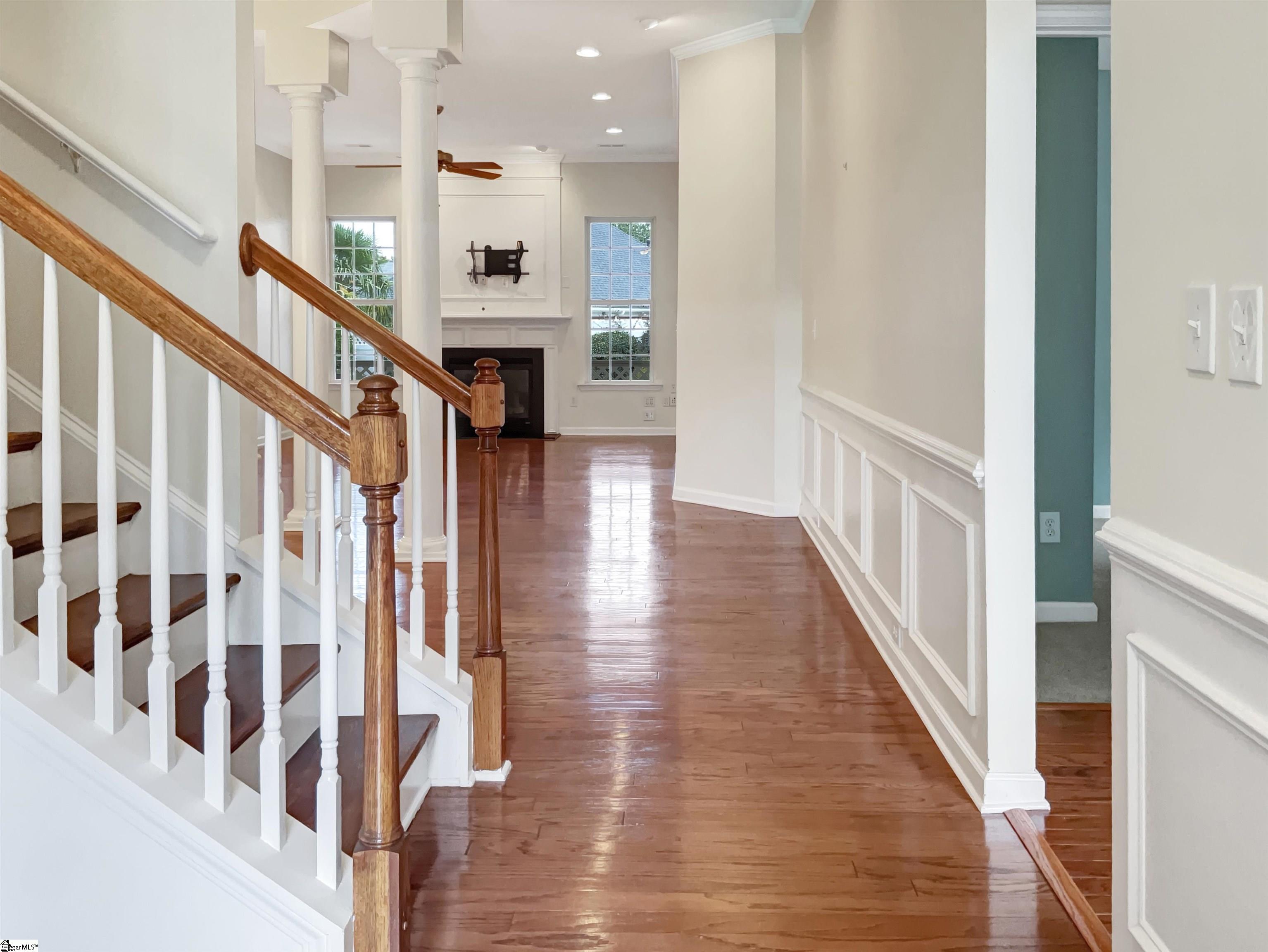 210 Lansfair Way Greenville, SC 29607 - Photo 4 of 33 Gallery Image 4