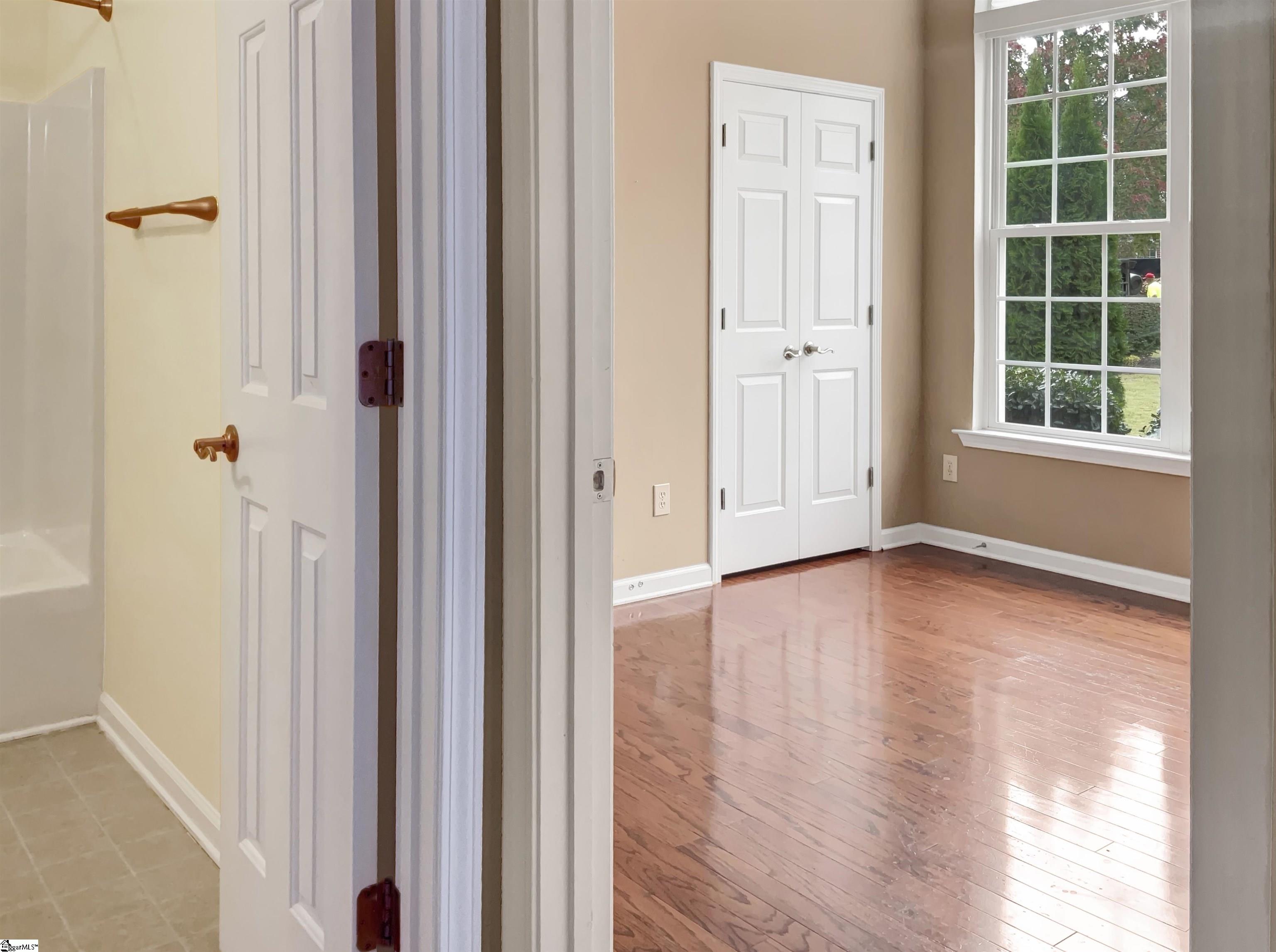 210 Lansfair Way Greenville, SC 29607 - Photo 6 of 33 Gallery Image 6