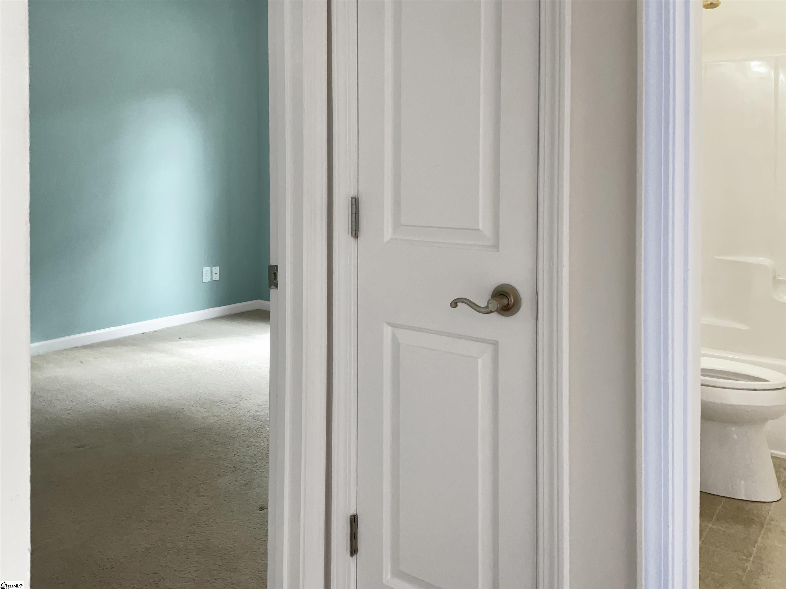 210 Lansfair Way Greenville, SC 29607 - Photo 7 of 33 Gallery Image 7