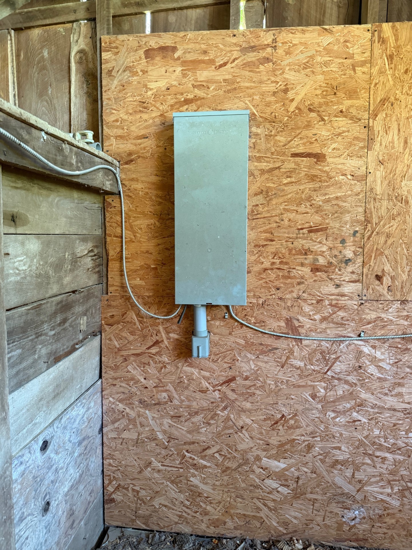 35 Dog Branch Road Pleasant Shade, TN 37145 - Photo 36 of 36 Barn also has electricity