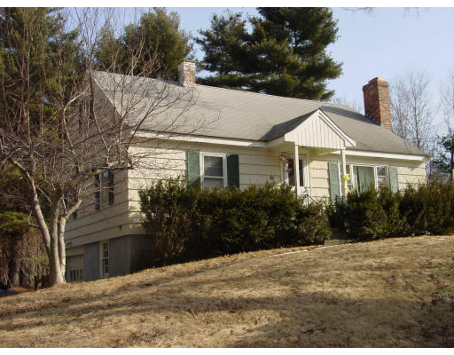 7 Breton Road Upton, MA 01568 - Photo 1 of 4 Gallery Image 1