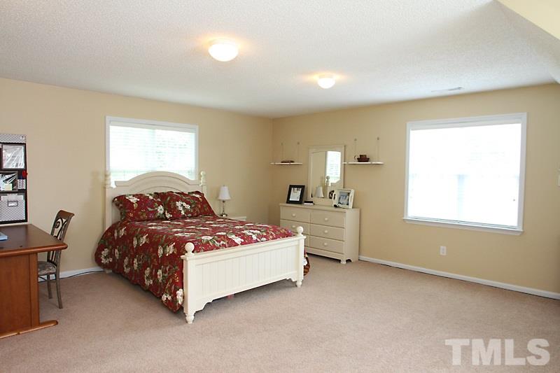 1098 Alderman Circle Raleigh, NC 27603 - Photo 11 of 13